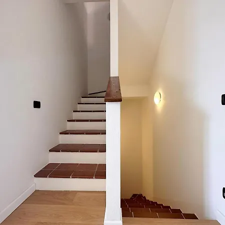 Chiaro Di Luna - Carate Urio