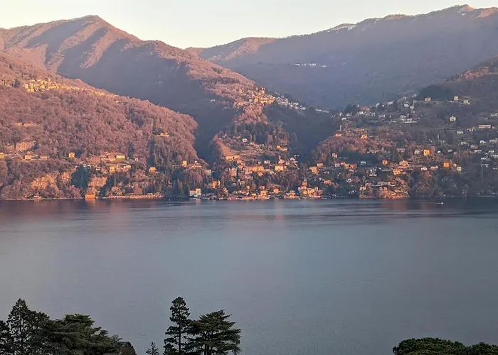 Chiaro Di Luna - * Carate Urio