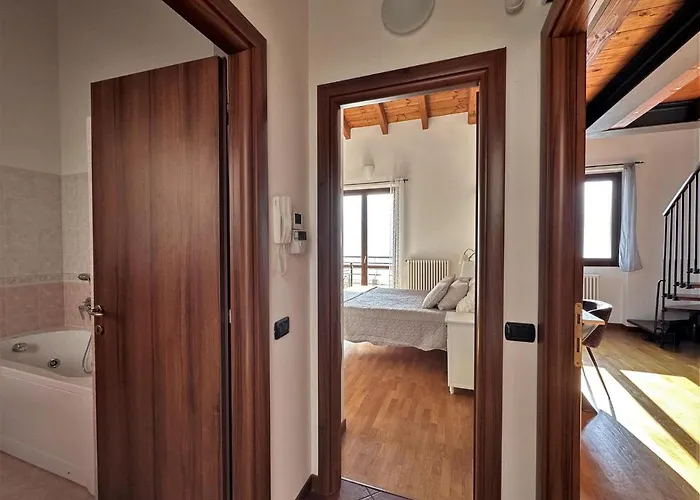 Holiday home Chiaro Di Luna -